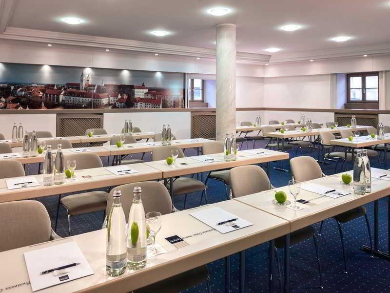 Mercure Hotel Muenchen Airport Фрайзинг Экстерьер фото