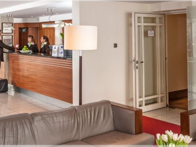 Mercure Hotel Muenchen Airport Фрайзинг Экстерьер фото