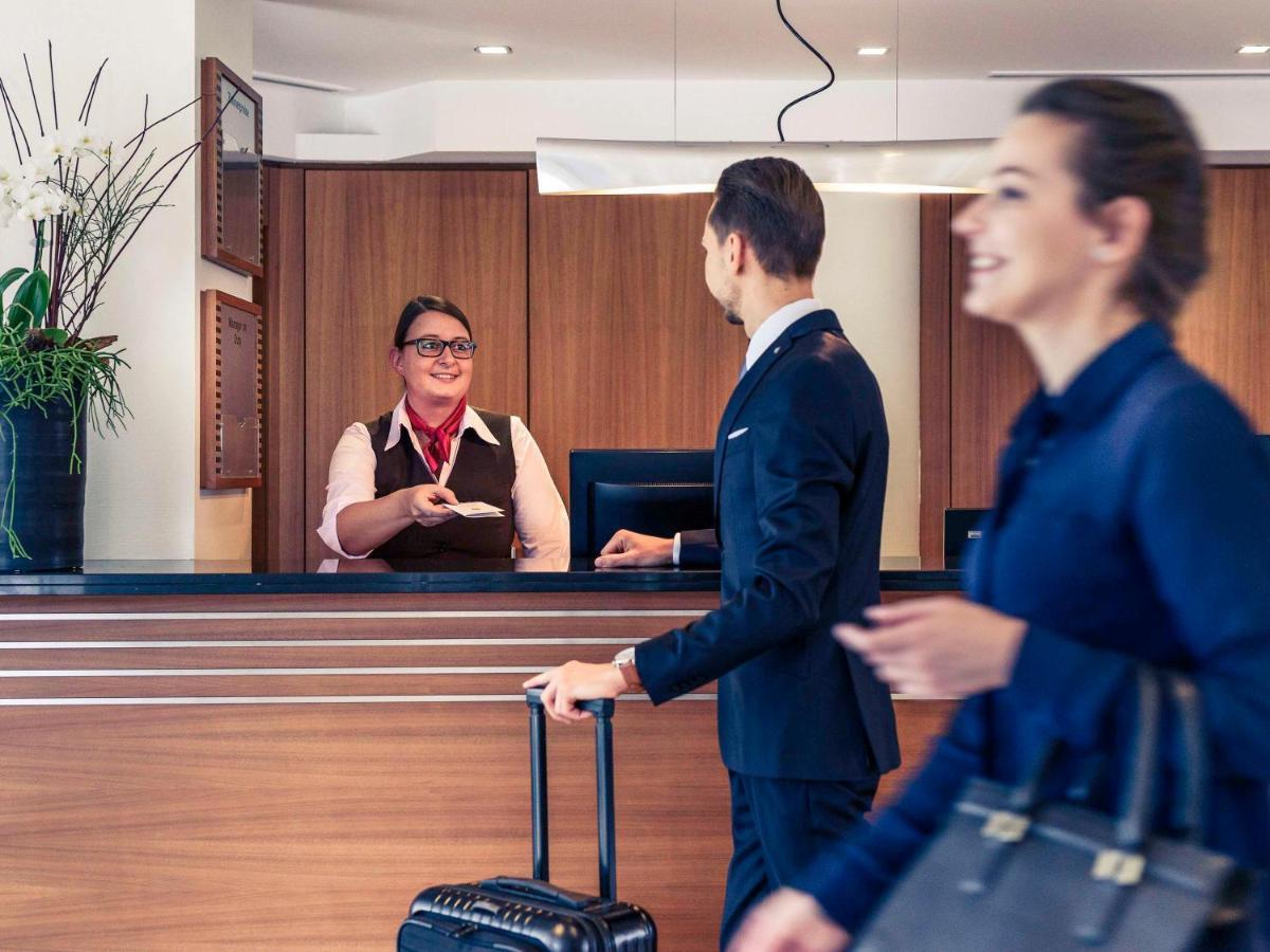 Mercure Hotel Muenchen Airport Фрайзинг Экстерьер фото