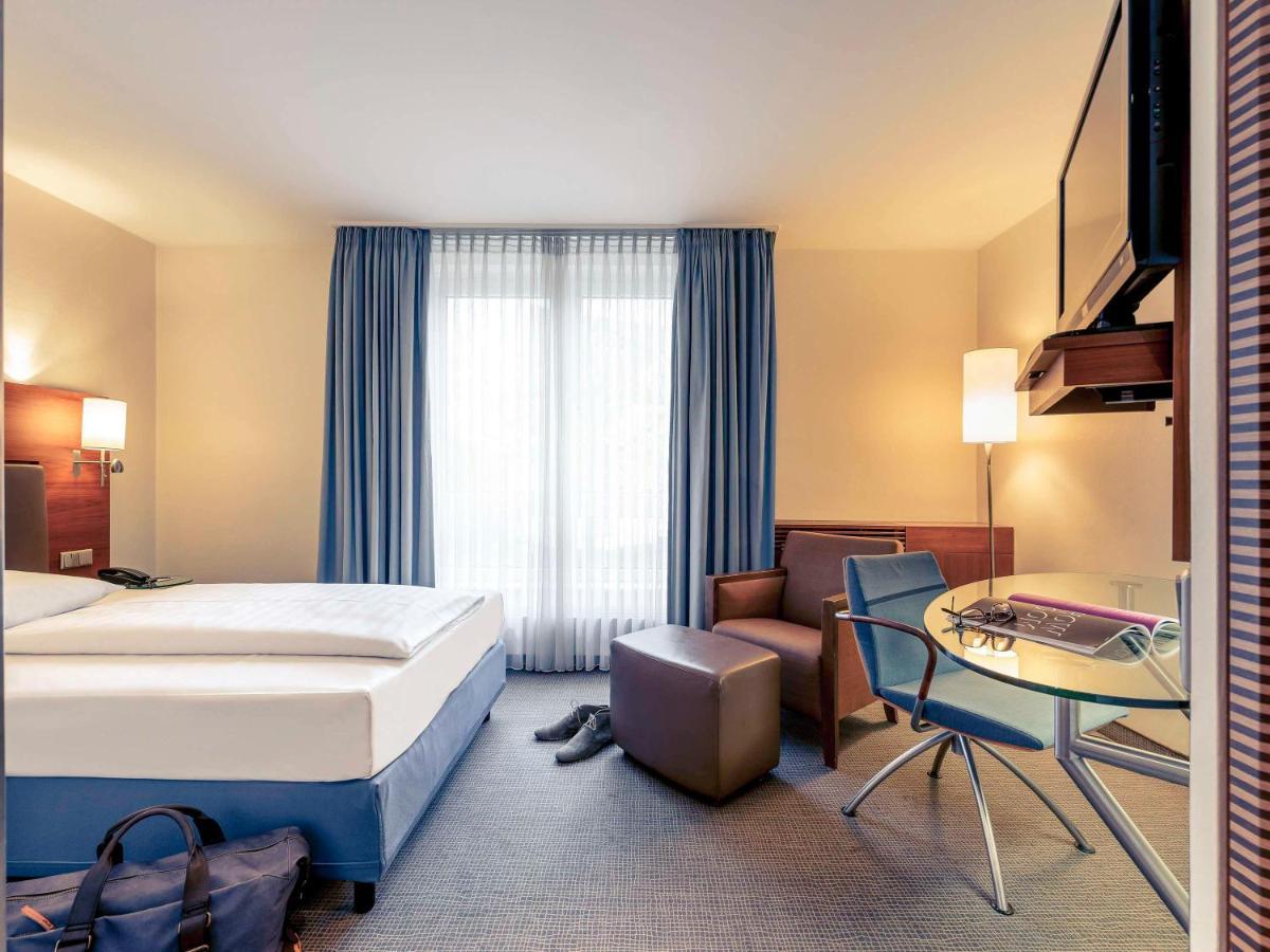 Mercure Hotel Muenchen Airport Фрайзинг Экстерьер фото
